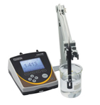 Oakton Benchtop CON 700, CON 2700 and PC 700 and PC 2700 Conductivity Meters