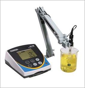 Oakton Ion 700 Benchtop Meter with Probes