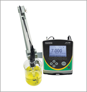 Oakton pH 2700 Benchtop Meter with Probes